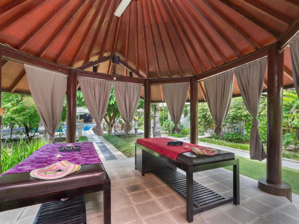 Bali Reski Hotel Seminyak Esterno foto